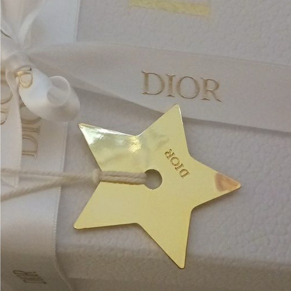 🧡🤍 NEW 🧡🤍 DIOR  Bundle GOLD STAR + Wide Ribbon Very Long - Picture 1 of 3